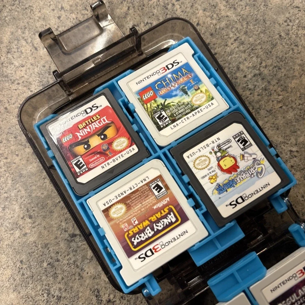 Nintendo DS Lot Of 12 Games + Hard Case Very Good Condition
